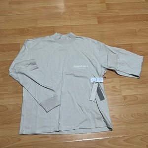 Men’s XS - Essentials - Long sleeve shirt